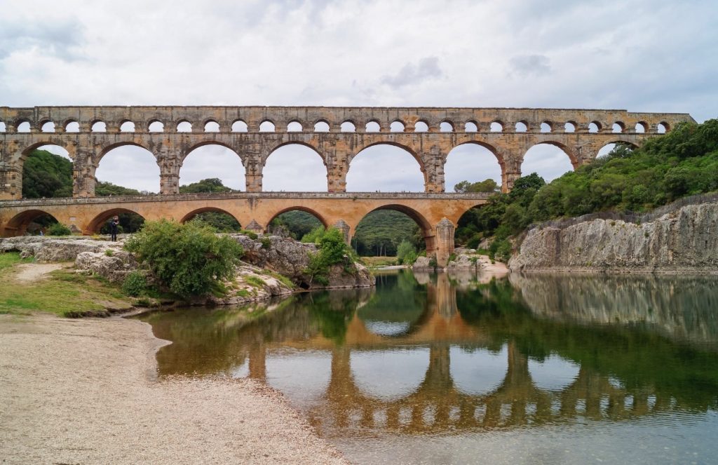 Rencontres dans le Gard (30) Pont du Gard –près de Nîmes et Uzès