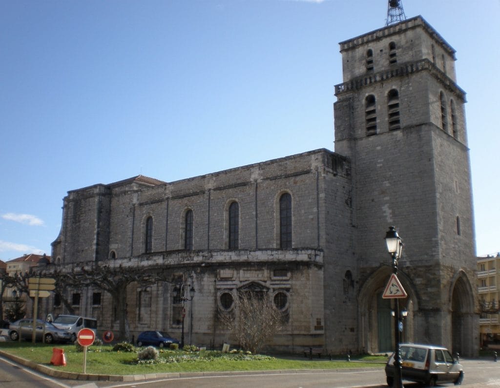Rencontres à Alès : des célibataires sérieux près de chez vous Saint-Jean-Baptiste d'Alès dans le Gard
