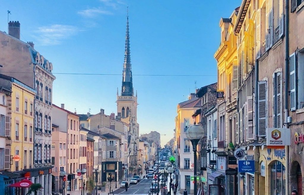 Rencontres dans le Rhône (69) panorama de la ville de Lyon et de la vallée du Rhône