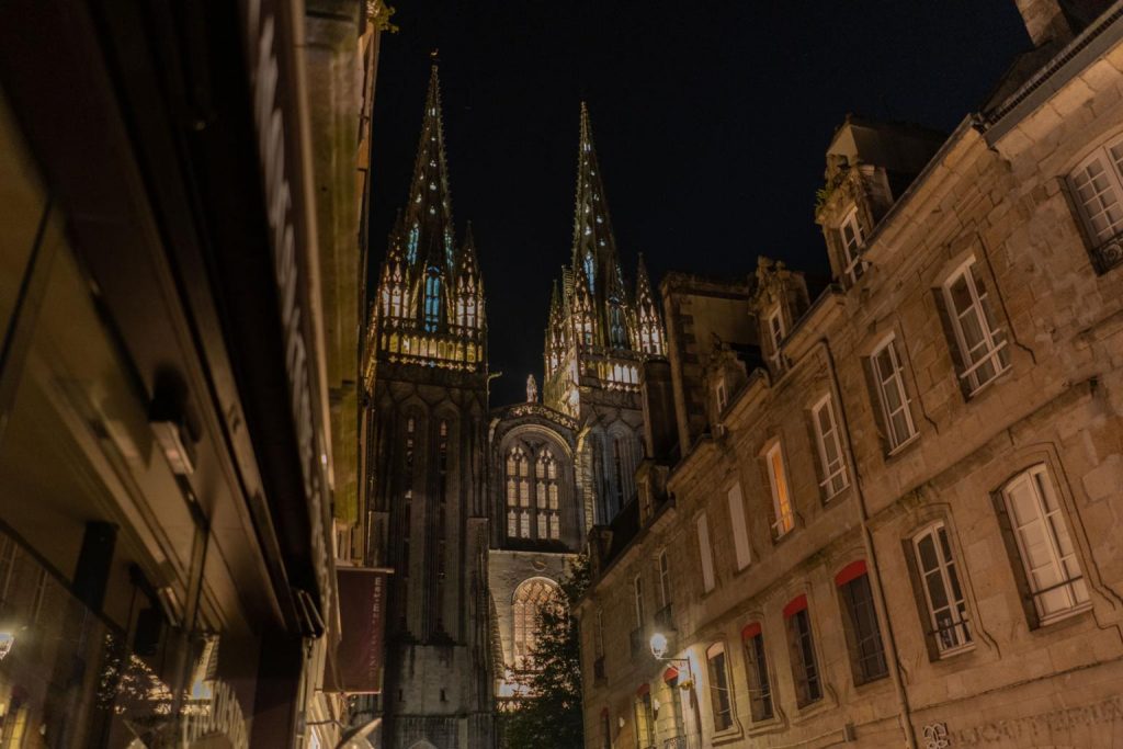 Rencontres dans le Finistère (29) à Quimper centre historique et cathédrale