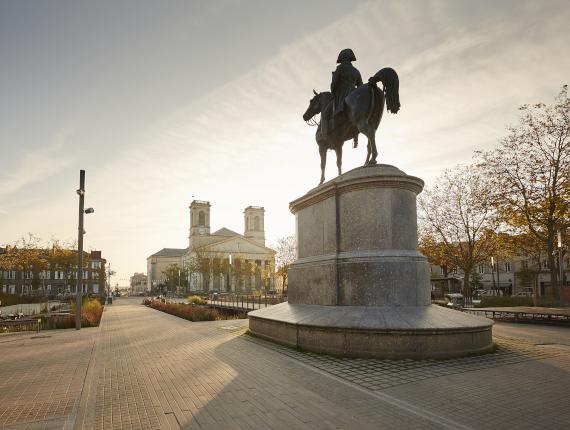 Rencontres en Vendée (85) — Célibataires sérieux et rencontres locales, cathédrale Saint-Julien du Mans – rencontres sérieuses locales