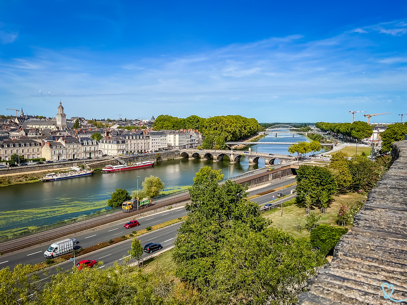 Rencontres à Angers (49) – Vue sur la Maine